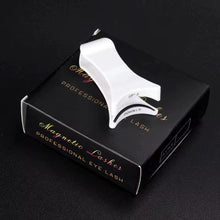 Load image into Gallery viewer, Magnetic Lashes