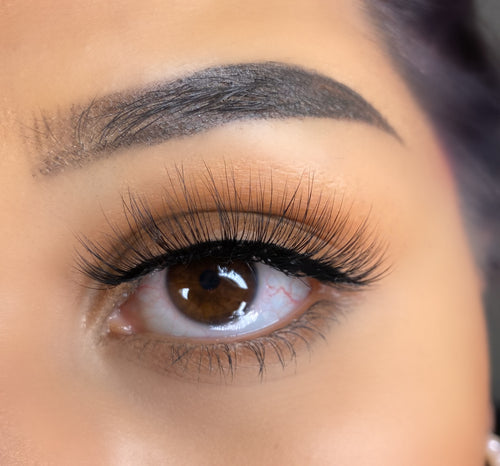 Girly Lashes - Model N10