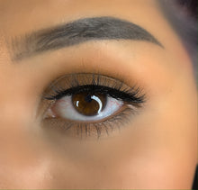 Load image into Gallery viewer, Girly Lashes - Model N56